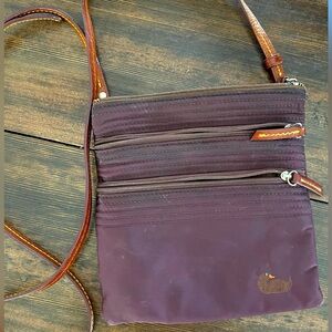 Dooney and bourke crossbody purse